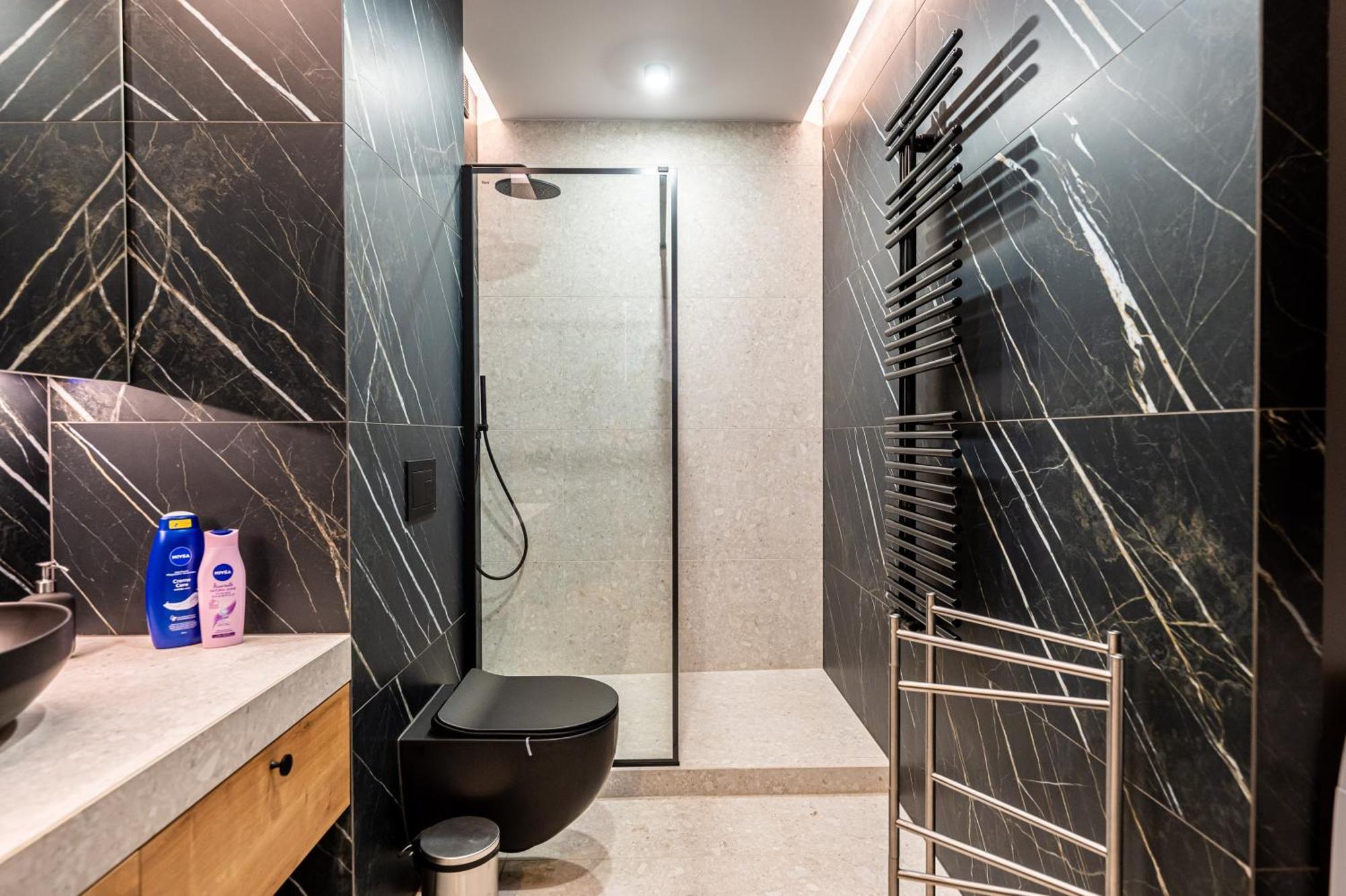Trip Apartments คราคูฟ ภายนอก รูปภาพ