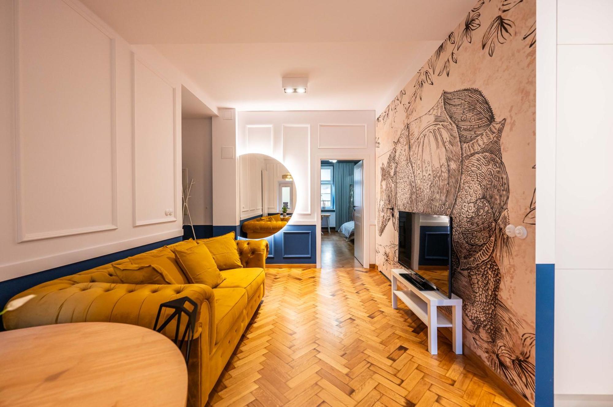 Trip Apartments คราคูฟ ภายนอก รูปภาพ