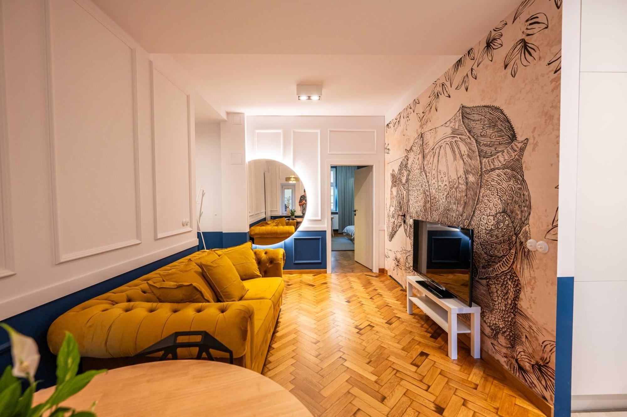 Trip Apartments คราคูฟ ภายนอก รูปภาพ